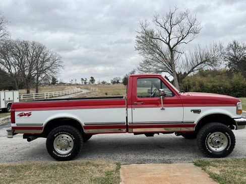 Used 1995 Ford F250 4x4 Regular Cab image 6