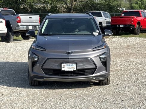 Used 2023 Chevrolet Bolt EUV Premier FWD image 2