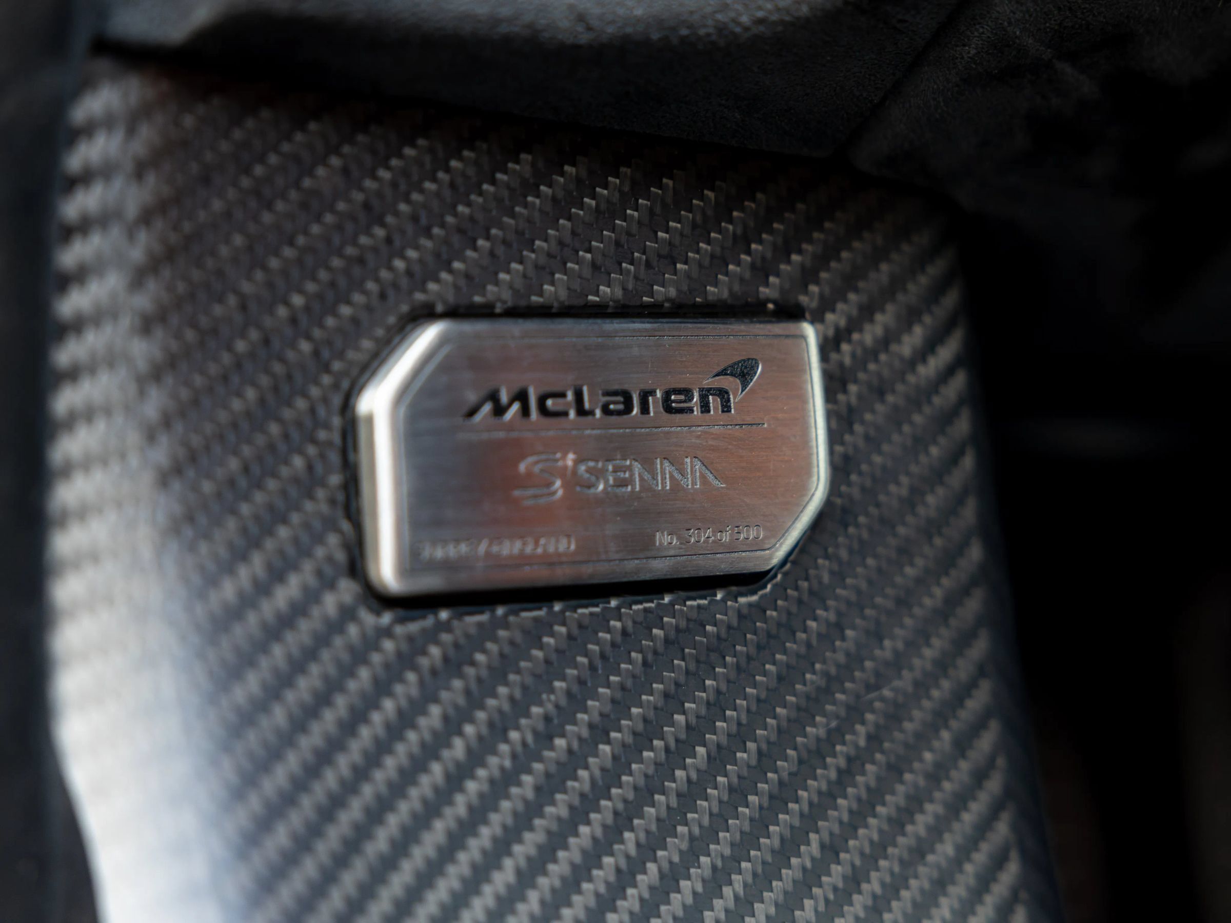 Used 2019 McLaren Senna RWD image 18