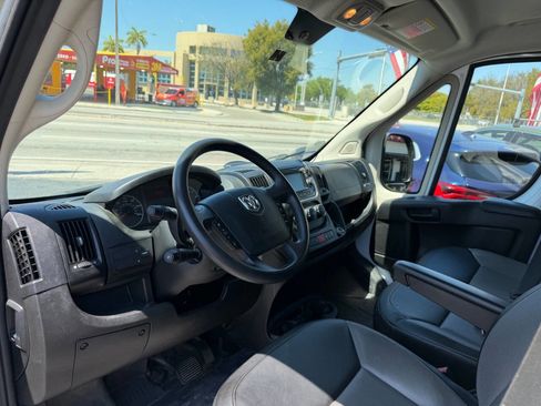 Used 2021 RAM ProMaster 2500 image 9