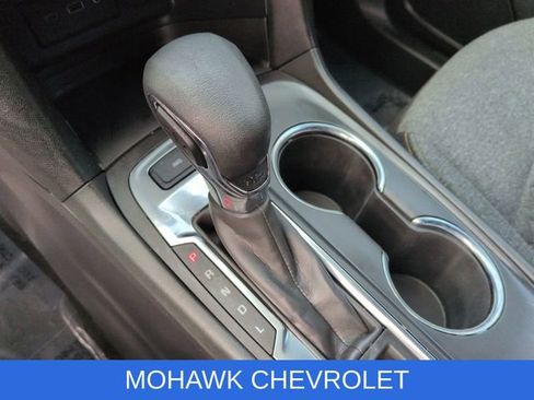 Used 2023 Chevrolet Equinox LT AWD/4WD image 17