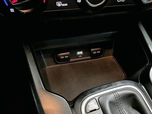 Used 2024 Kia Soul LX FWD image 26