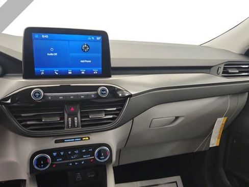 New 2026 Ford Escape Active w/ Cold Weather Package FWD image 17