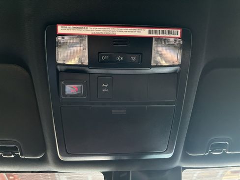 Used 2020 Toyota Tacoma TRD Off-Road image 25