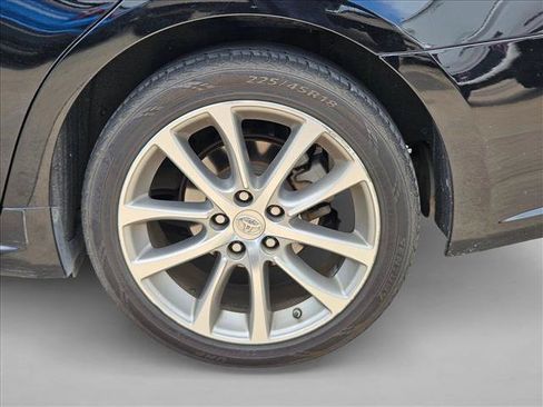 Used 2015 Toyota Avalon XLE Touring FWD image 19