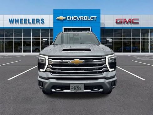 Certified 2025 Chevrolet Silverado 3500 High Country w/ High Country Premium Package image 8