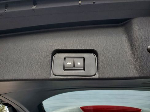 New 2026 Nissan Rogue SV image 8