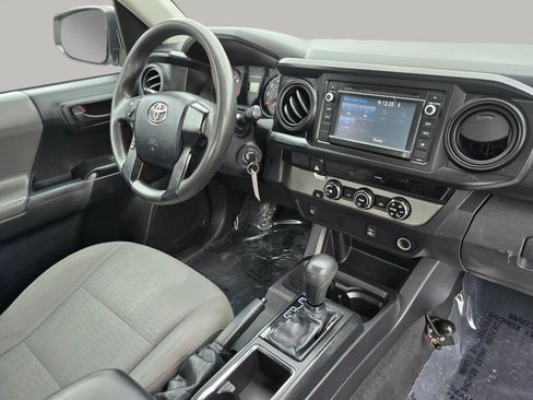 Used 2016 Toyota Tacoma SR RWD image 31
