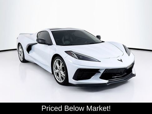 Used 2023 Chevrolet Corvette Stingray Premium Cpe w/ Z51 Performance Package RWD image 1