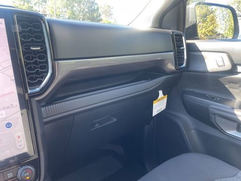 New 2025 Ford Ranger XLT w/ Equipment Group 301A High image 37