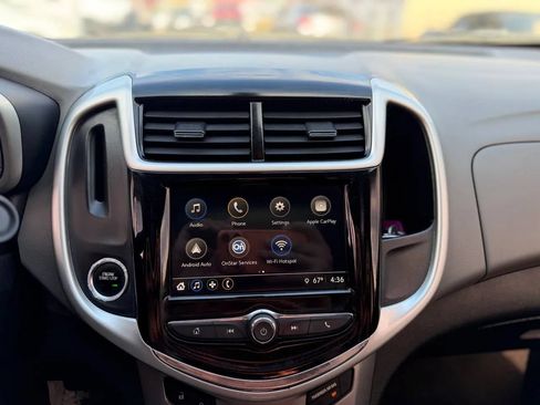 Used 2018 Chevrolet Sonic Premier FWD image 38