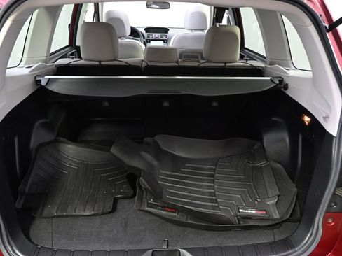 Used 2016 Subaru Forester 2.5i Premium w/ Popular Package #2 AWD/4WD image 17