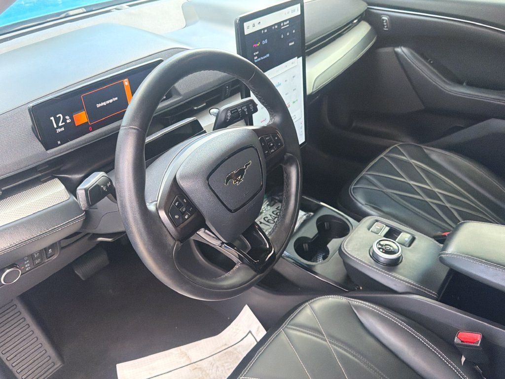 Used 2023 Ford Mustang Mach-E Select RWD image 6