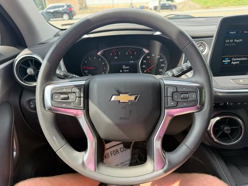 Used 2023 Chevrolet Blazer LT w/ Convenience Package FWD image 16
