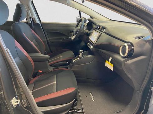 New 2025 Nissan Versa SR w/ Trunk Package FWD image 15