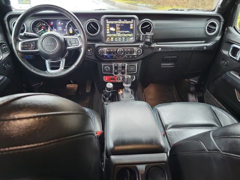 Used 2021 Jeep Wrangler Unlimited Rubicon 4xe w/ Cold Weather Group image 8