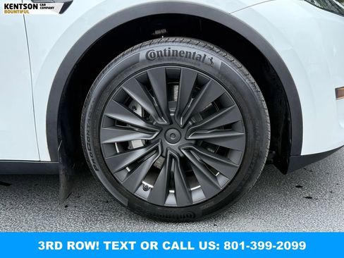 Used 2023 Tesla Model Y Long Range AWD/4WD image 12