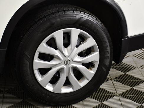 Used 2017 Nissan Rogue S AWD/4WD image 49
