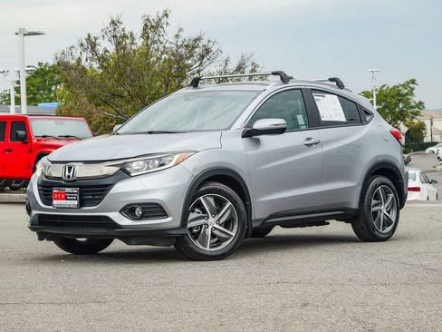 Used 2022 Honda HR-V EX image 2