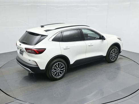 New 2025 Ford Escape Base w/ PHEV Premium Package image 43