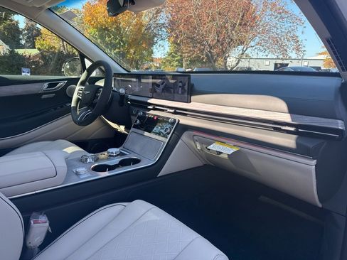 New 2026 Genesis GV80 2.5T Prestige image 36