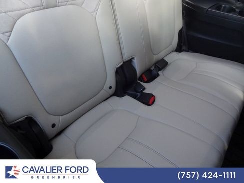 Used 2026 Honda Pilot Elite image 14