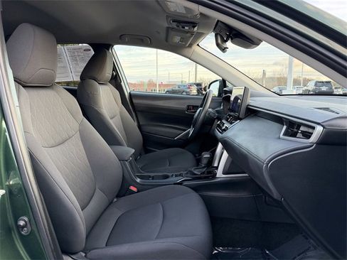 Used 2023 Toyota Corolla Cross LE image 18
