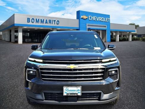 New 2026 Chevrolet Traverse LT w/ Driver Confidence Package FWD image 5