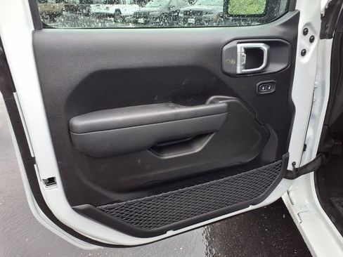New 2026 Jeep Wrangler Sport AWD/4WD image 9