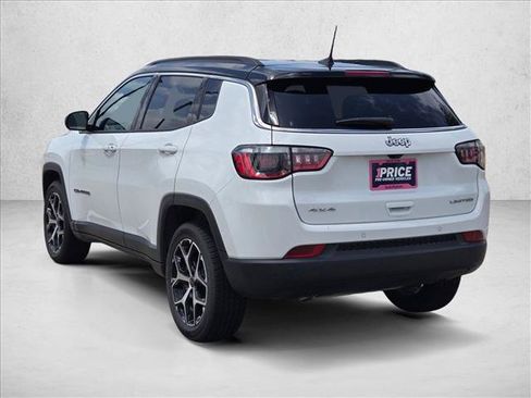 Used 2025 Jeep Compass Limited AWD/4WD image 7