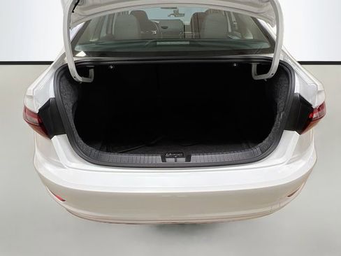 Used 2021 Volkswagen Jetta S w/ Driver Assistance Package image 23