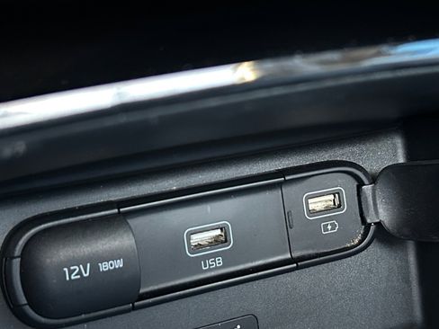 Used 2021 Kia Telluride SX w/ Towing Package image 21