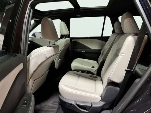 Used 2025 Lexus TX 350 image 28