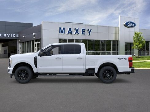 New 2026 Ford F250 XLT w/ XLT Premium Package AWD/4WD image 3