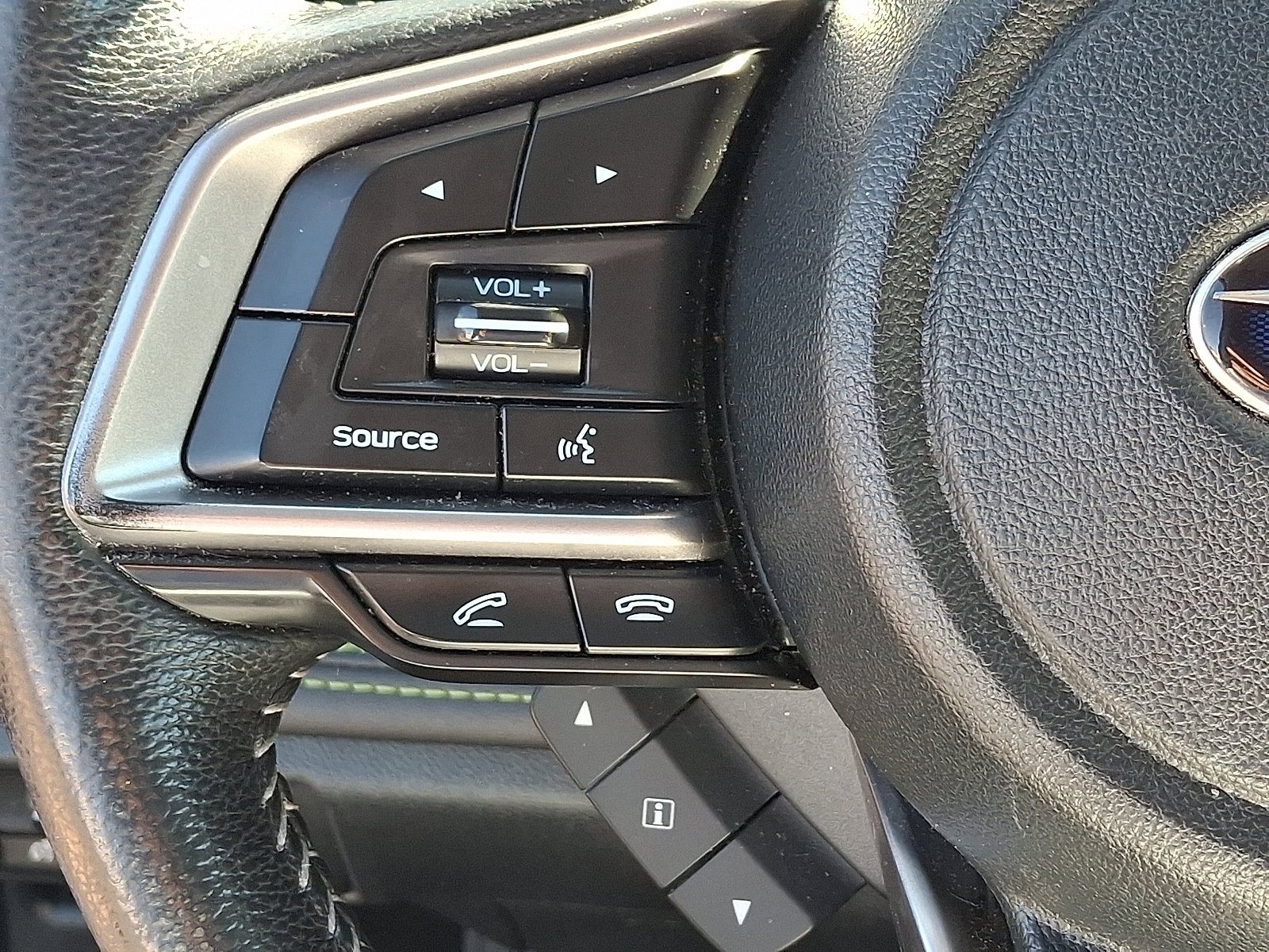 Used 2020 Subaru Outback Onyx Edition XT AWD/4WD image 23