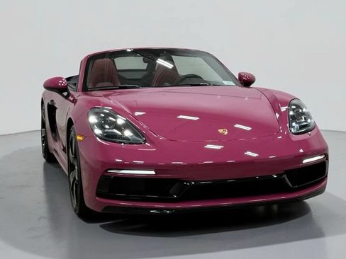 Used 2025 Porsche 718 Boxster RWD image 9