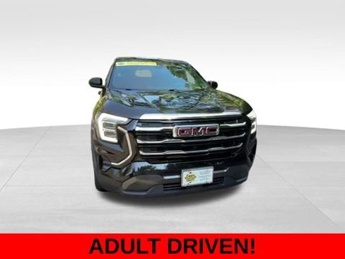 Used 2025 GMC Terrain Elevation AWD/4WD image 2