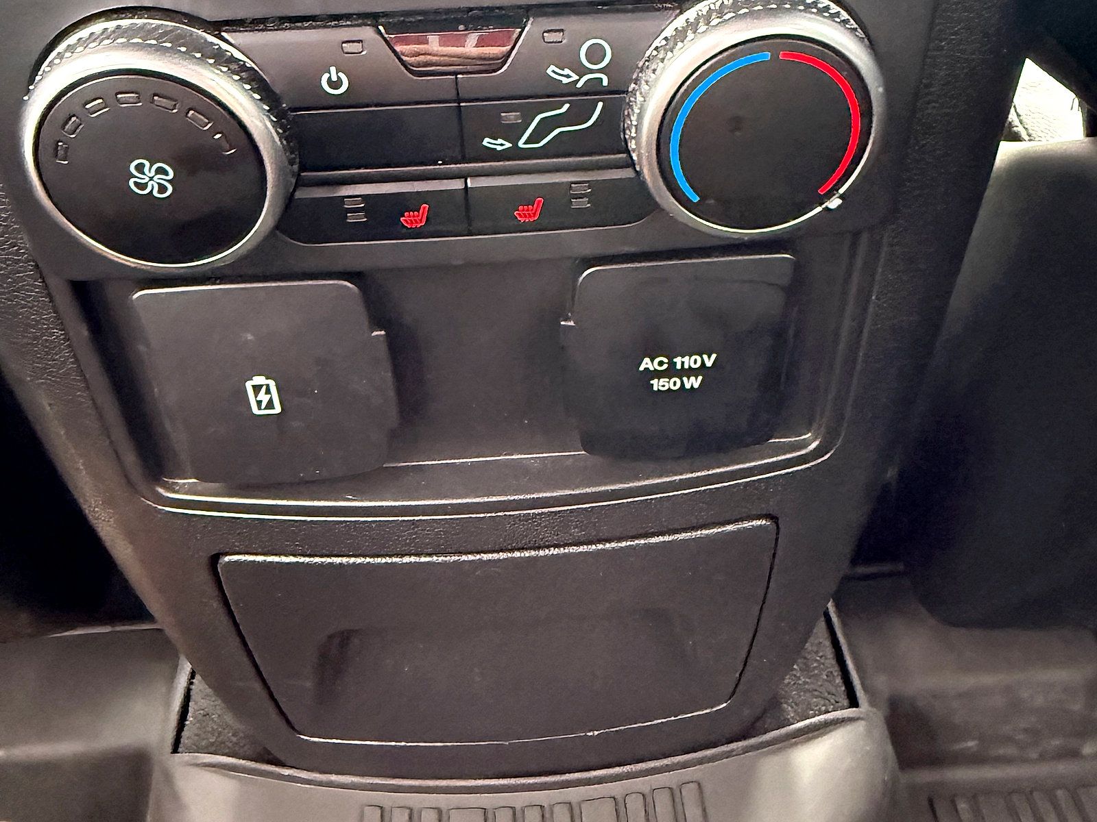 Used 2023 Ford Explorer ST w/ Equipment Group 401A AWD/4WD image 17