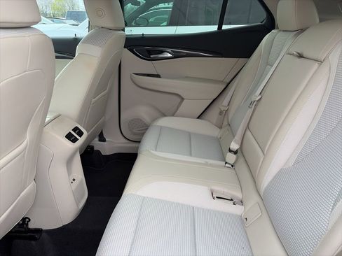 Used 2021 Buick Envision Preferred image 10