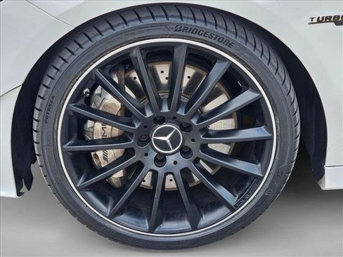 Certified 2022 Mercedes-Benz CLA 35 AMG 4MATIC image 22