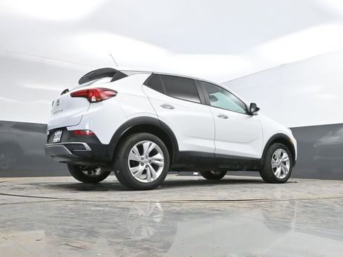 Used 2025 Buick Encore GX Preferred AWD/4WD image 51