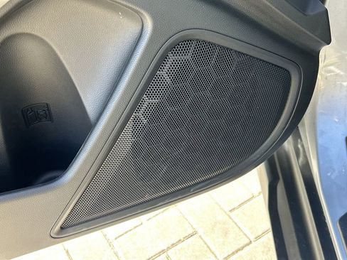 Used 2025 Subaru Outback Premium w/ Popular Package #1A image 20