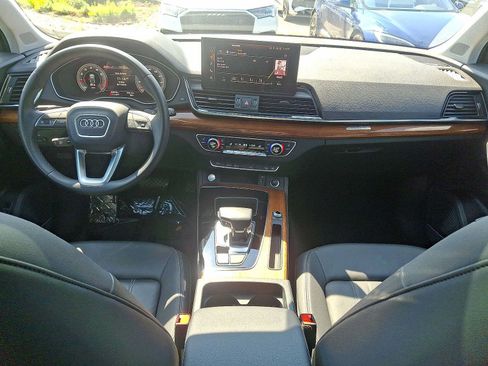 Used 2023 Audi Q5 2.0T Premium Plus w/ Premium Plus Package AWD/4WD image 10