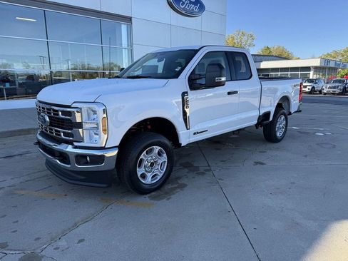 New 2026 Ford F250 XLT image 1