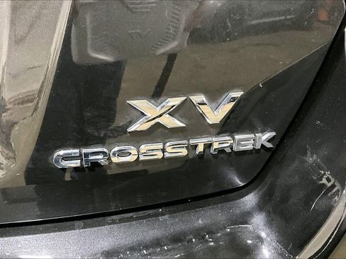 Used 2015 Subaru Crosstrek 2.0i Limited w/ Popular Package #2 image 9