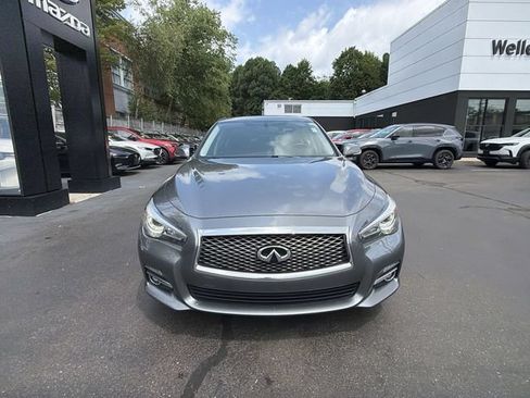 Used 2015 INFINITI Q50 Premium w/ Navigation Package AWD/4WD image 3