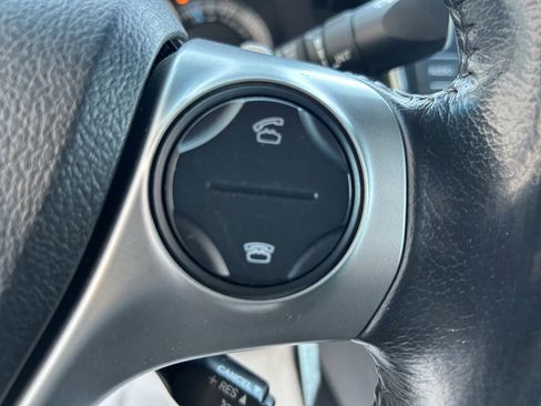 Used 2014 Toyota Camry SE FWD image 22