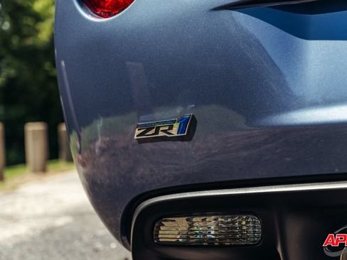 Used 2013 Chevrolet Corvette ZR1 w/ 3ZR Preferred Equipment Group RWD image 43