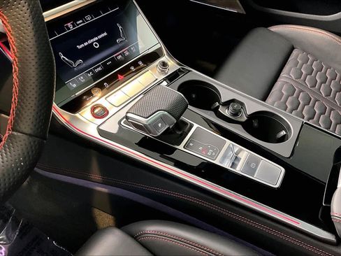 Certified 2025 Audi RS 6 performance image 15