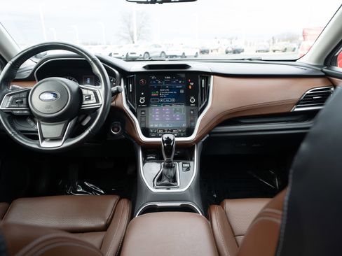 Used 2021 Subaru Outback Touring w/ Popular Package #2 image 20